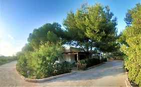 One Bedroom Appartement With Enclosed Garden And Wifi At Favignana